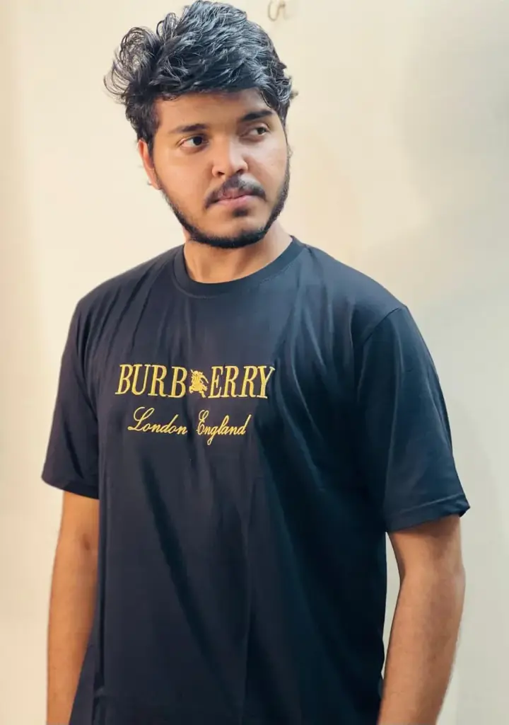Burberry T-shirt